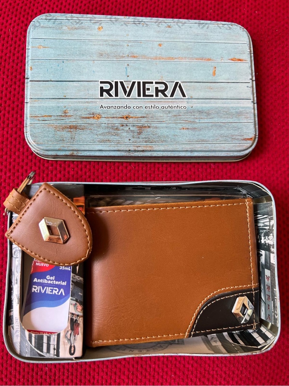 RIVIERA Mens Tan Leather Wallet and Keychain Gift Set